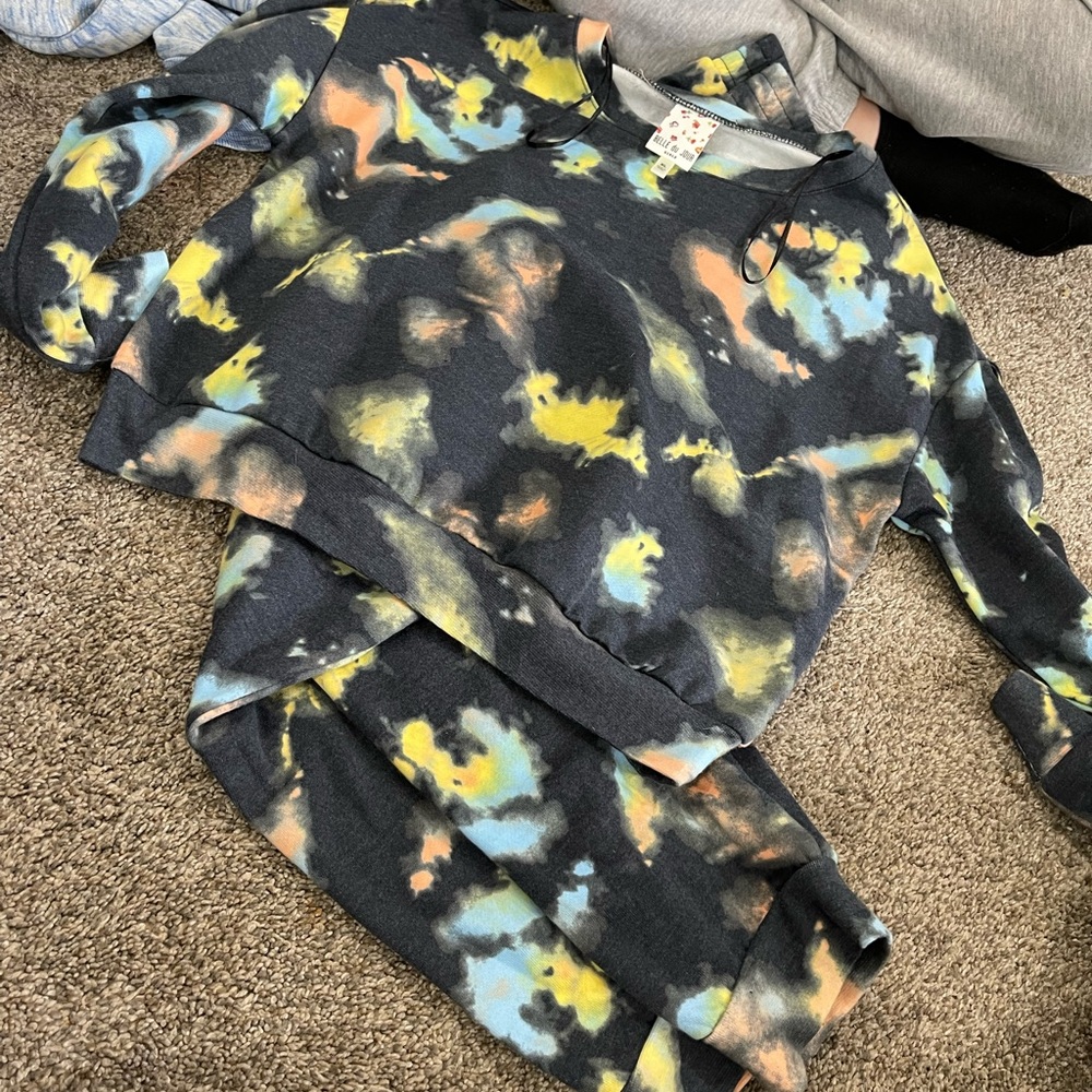 2 piece cute! Never worn
